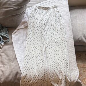 Marshalls Women's Cream and Gray Patterned Joggers